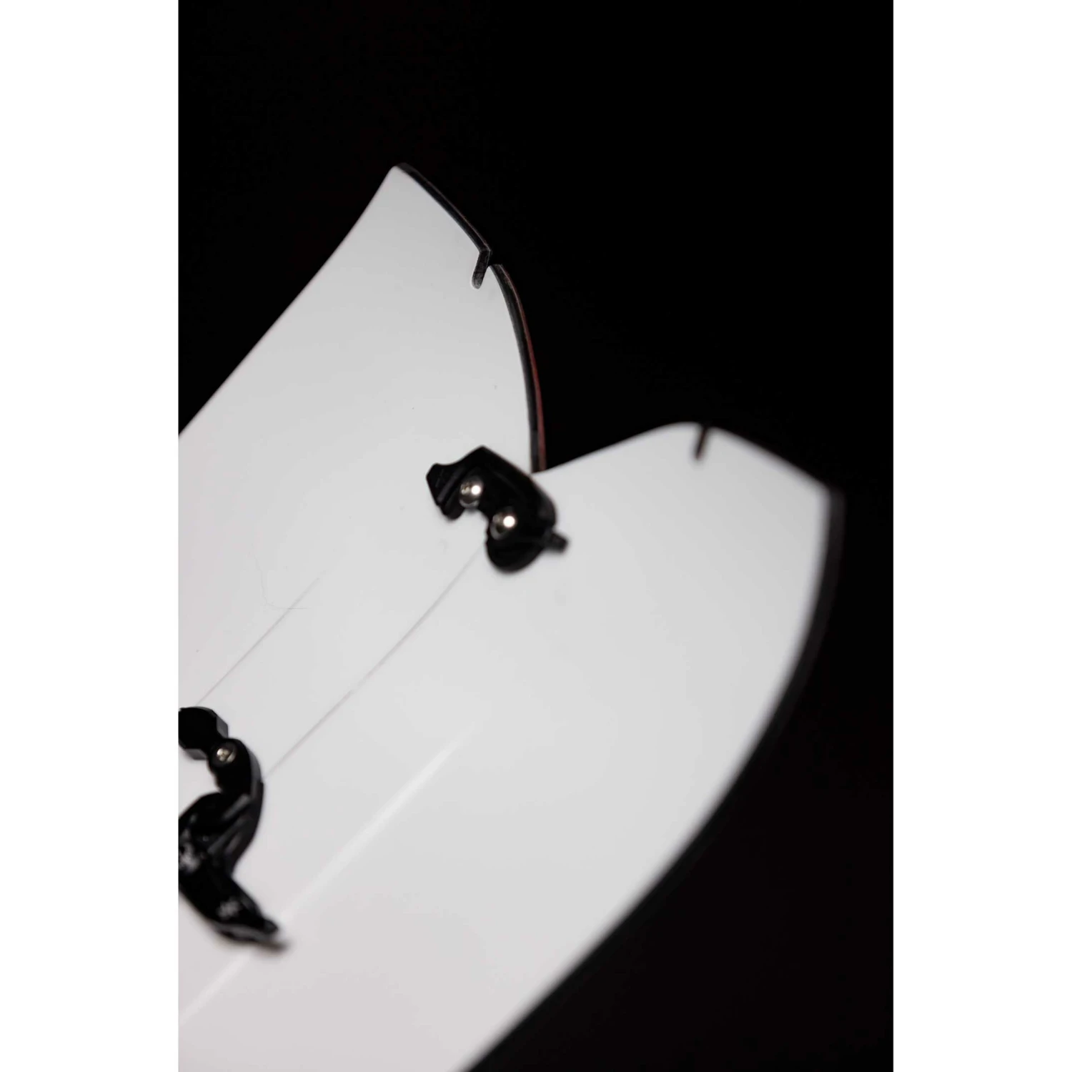 Jones Butterfly 23/24 4 Jones Butterfly 23/24 – Image 4